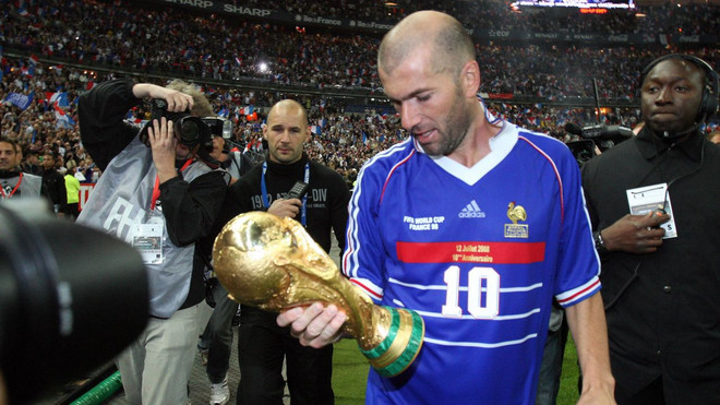 World Cup 2022: Ký ức năm 1998 và màn tỏa sáng của Zinadine Zidane ảnh 1