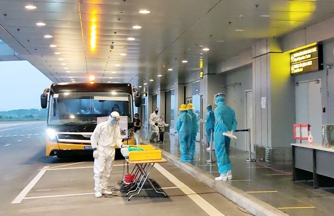 Việt Nam ghi nhận 6 ca mắc COVID-19, đã cách ly ngay khi nhập cảnh ảnh 1