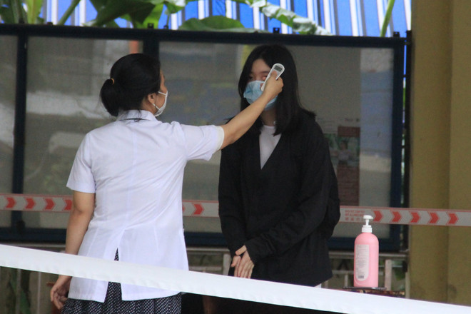 Đà Nẵng đảm bảo phòng dịch khi học sinh lớp 12 đi học trở lại ảnh 2