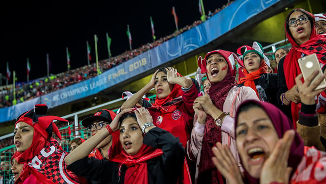 Trận chung kết AFC Champions League 2018 tại Tehran. (Ảnh: Al-monitor) AFC cấm Iran tổ chức các trận thi đấu bóng đá cấp quốc tế ảnh 1