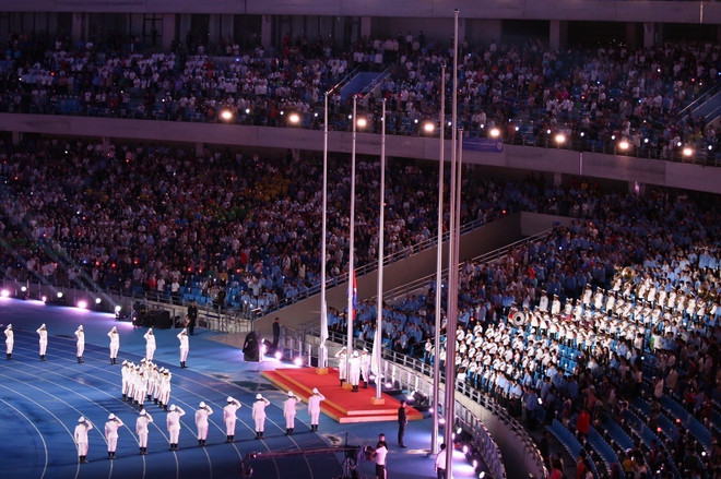 Lễ Khai mạc ASEAN Para Games 12: Ngọn đuốc đã thắp sáng ảnh 1