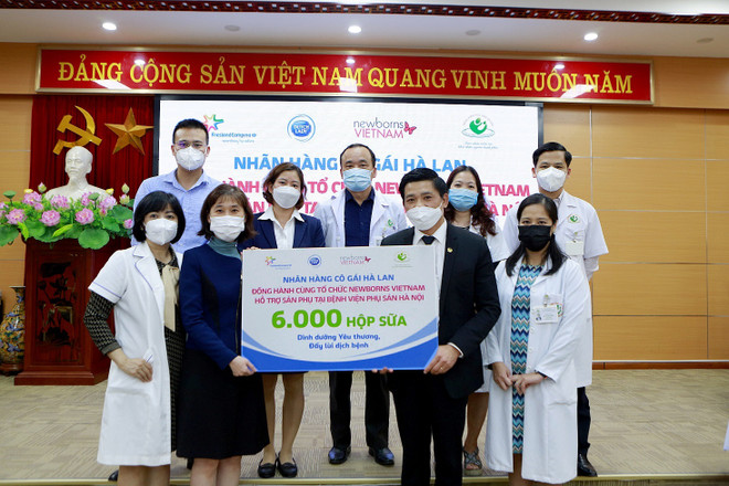 Cô gái Hà Lan hỗ trợ dinh dưỡng giúp các sản phụ mắc COVID-19 ảnh 1