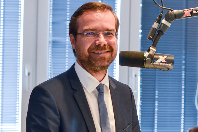 Bộ trưởng Y tế Slovakia Marek Krajčí. (Ảnh: Radio Expres) Đông Âu tiếp tục chật vật đối phó với dịch bệnh COVID-19 ảnh 1
