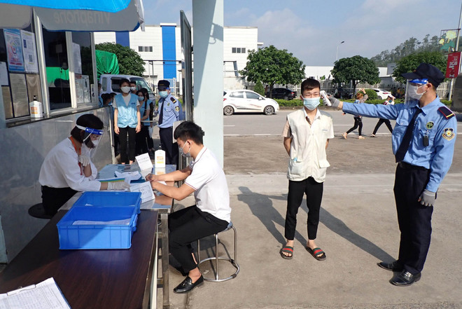 Tổ chức Công đoàn chạy đua cùng thời gian, ngăn COVID-19 lây lan ảnh 1