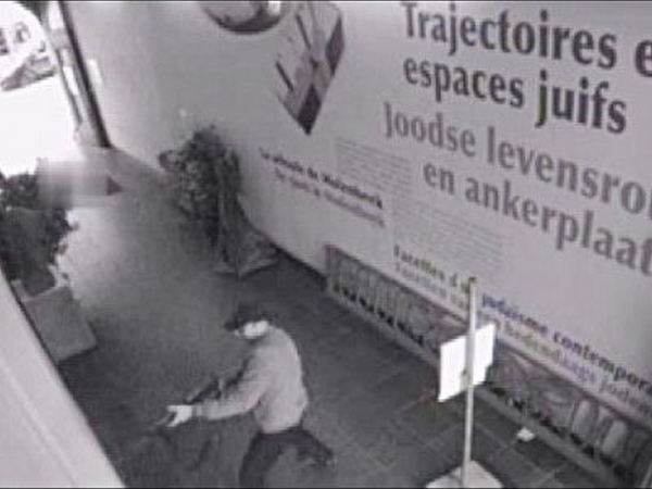 Pháp giao nộp cho Bỉ nghi can gây ra vụ xả súng ở Brussels ảnh 1