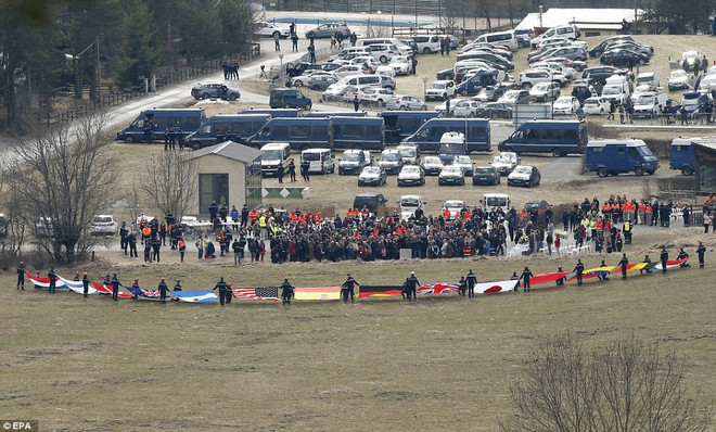 Hé lộ chi tiết 30 phút cuối trước khi máy bay Airbus đâm vào núi ảnh 3