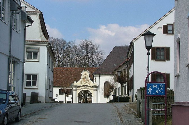 Hai bé gái bị tấn công bằng dao tại thị trấn Illerkirchberg, Tây Nam nước Đức. (Nguồn: Wikipedia) Tấn công bằng dao tại Đức khiến 2 trẻ em bị thương nặng ảnh 1