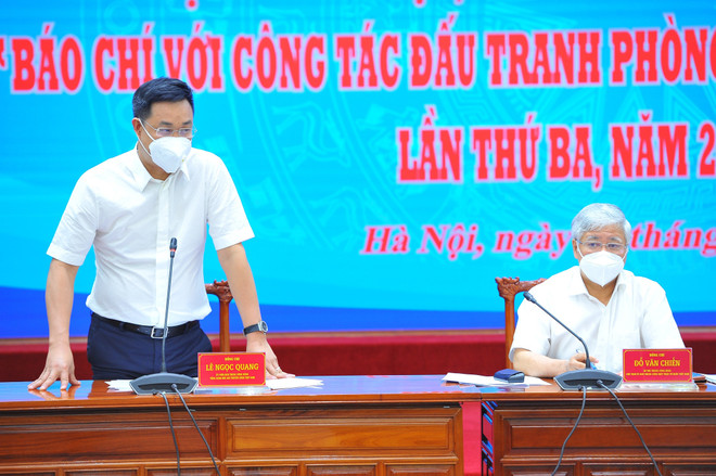 Động viên, tôn vinh các nhà báo đấu tranh với tham nhũng, lãng phí ảnh 2