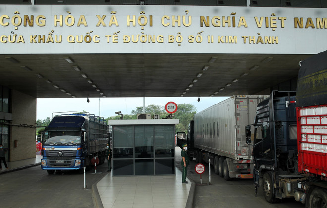 Lào Cai siết chặt quản lý lái xe vận tải từ các địa phương có dịch ảnh 1