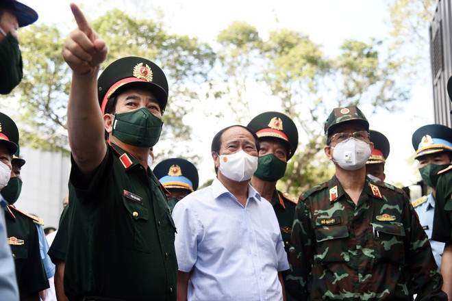 Kiểm tra công tác phòng, chống dịch COVID-19 tại Bệnh viện Quân y 175 ảnh 1