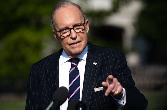 Cố vấn kinh tế hàng đầu của Nhà Trắng Larry Kudlow.(Ảnh: AFP/TTXVN) Chuyên gia kinh tế: Quốc hội Mỹ có thể sớm thông qua USMCA ảnh 1