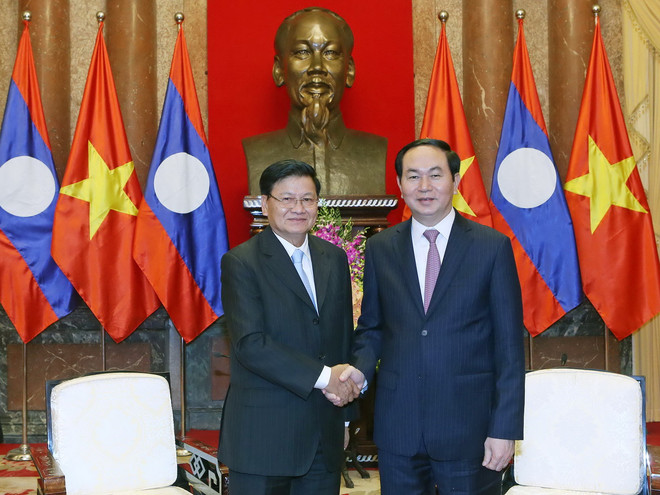 Việt Nam luôn hết lòng ủng hộ Lào trong công cuộc đổi mới ảnh 1