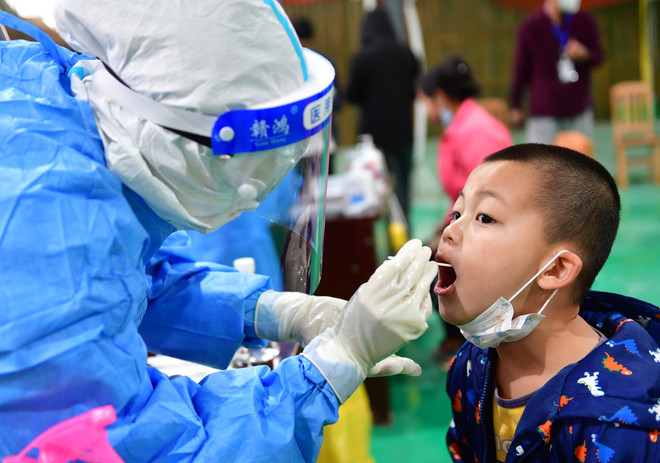 Dịch COVID-19 tiếp tục lây lan mạnh, gần 3 triệu người đã tử vong ảnh 1