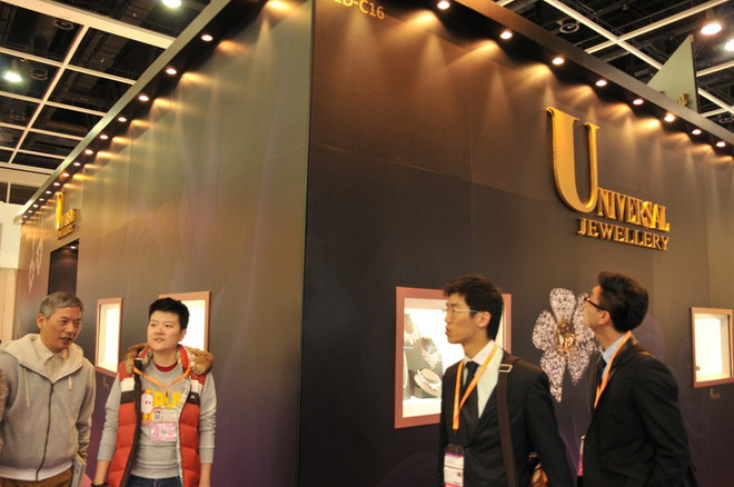 Triển lãm trang sức quốc tế Hong Kong: Tinh xảo, lộng lẫy ảnh 8