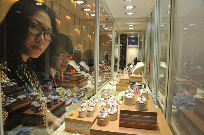 Triển lãm trang sức quốc tế Hong Kong: Tinh xảo, lộng lẫy ảnh 7