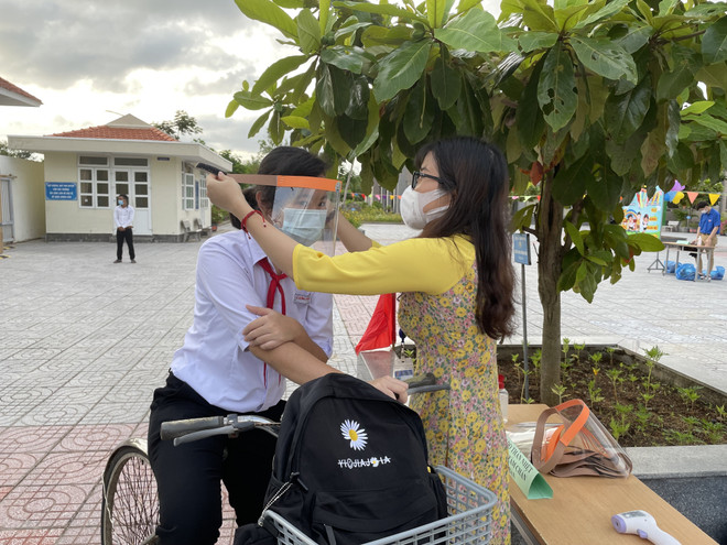 Thầy và trò vùng xanh Côn Đảo hào hứng bắt đầu năm học 2021-2022 ảnh 3