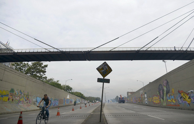 [Photo] Colombia: Ngày không xe hơi để bảo vệ Trái Đất ảnh 1