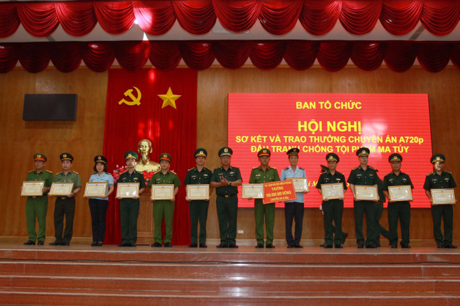 Triệt phá đường dây xuất khẩu ma túy do một người Hàn Quốc cầm đầu ảnh 2