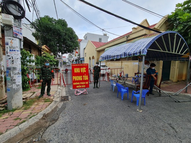 Bà Rịa-Vũng Tàu tiếp tục giãn cách thêm 14 ngày tại một số địa phương ảnh 1