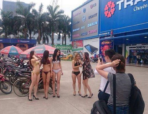 Xử phạt Công ty Trần Anh vì cho người mẫu mặc bikini tiếp thị ảnh 1