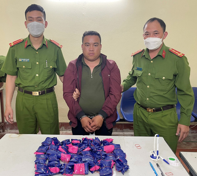 Sơn La: Bắt một đối tượng, thu giữ 30.000 viên ma túy tổng hợp ảnh 1