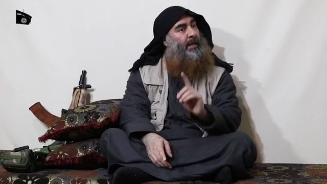 Trùm khủng bố IS Abu Bakr Al-Baghdadi. (Ảnh: AFP/TTXVN) Thổ Nhĩ Kỳ bắt giữ 25 người họ hàng của thủ lĩnh IS al-Baghdadi ảnh 1
