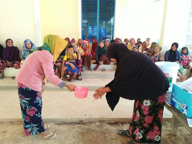 Campuchia nỗ lực hỗ trợ người nghèo trong mùa dịch COVID-19 ảnh 1