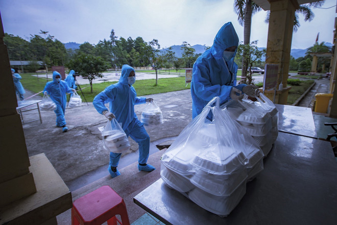 Đại dịch COVID-19: Những điều chưa từng có tiền lệ ảnh 3