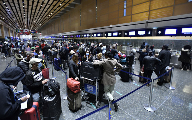 Mỹ ban hành lệnh cấm nhập cảnh đối với người đến từ Ấn Độ ảnh 1