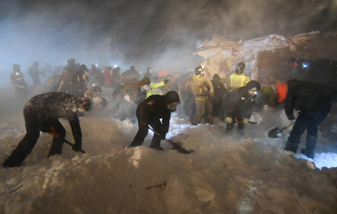 Lở tuyết ở Bắc Cực của Nga, 3 người trong cùng gia đình thiệt mạng ảnh 1