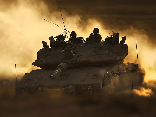 [Video] Israel vẫn không kích Gaza sau tuyên bố ngừng bắn ảnh 1