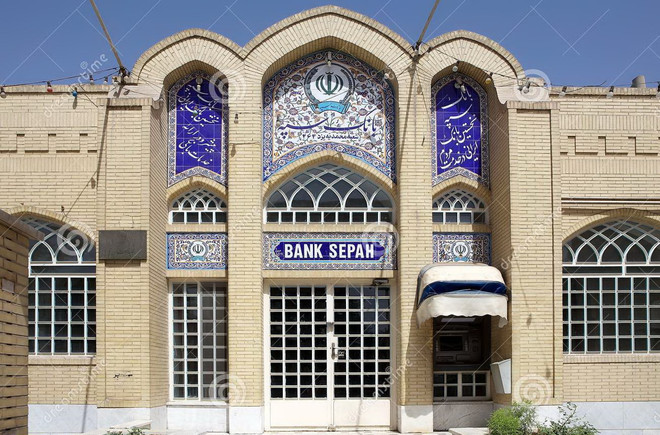 Ngân hàng lâu đời nhất Iran thoát khỏi danh sách trừng phạt ảnh 1