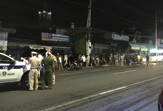 Đồng Nai: Va chạm với xe khách, hai anh em ruột tử vong thương tâm ảnh 1