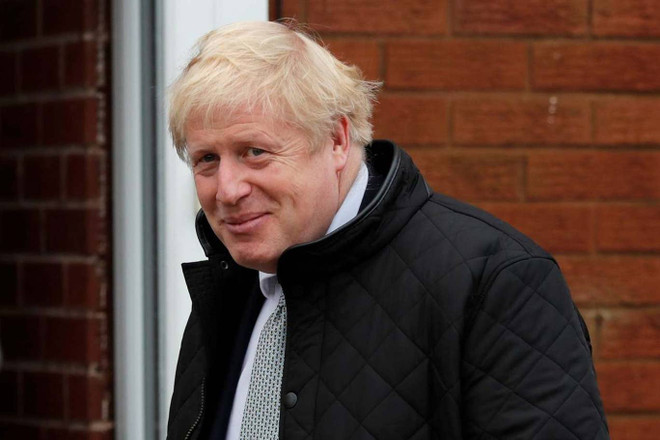 Thủ tướng Anh Boris Johnson. (Ảnh: Reuters) Anh hoãn kế hoạch giảm thuế doanh nghiệp xuống dưới mức 19% ảnh 1