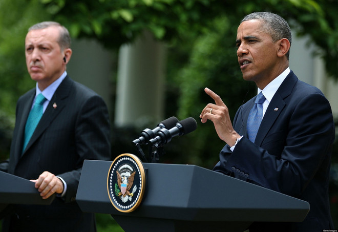 Tổng thống Mỹ Barack Obama và người đồng cấp Thổ Nhĩ Kỳ Recep Tayyip Erdogan. (Nguồn: AP) Lãnh đạo Mỹ-Thổ Nhĩ Kỳ hội đàm bên lề Hội nghị an ninh hạt nhân ảnh 1