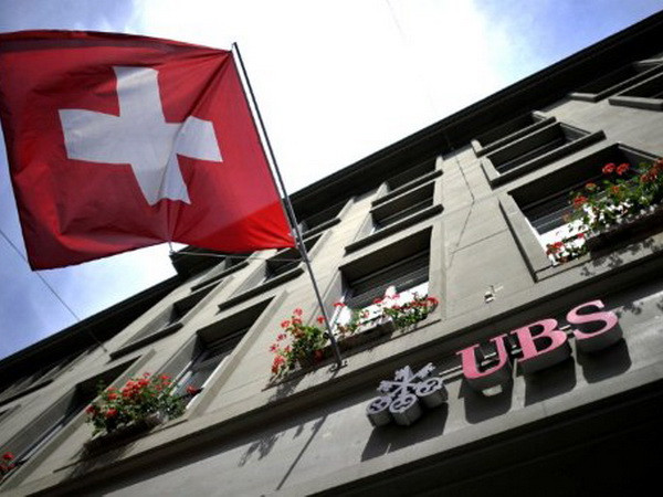 Các ngân hàng UBS, Credit Suisse, JPMorgan, Citigroup sẽ bị điều tra ảnh 1