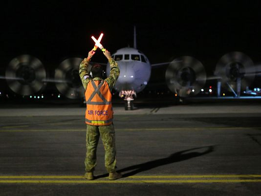 Tìm MH370: Indonesia cho 94 máy bay của 9 nước vào không phận ảnh 1
