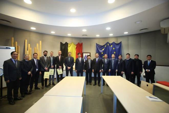 Việt Nam-Bỉ trao đổi kinh nghiệm xây dựng, ứng dụng dữ liệu về dân cư ảnh 1