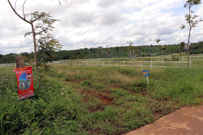 Kon Tum: Cảnh báo tình trạng chuyển nhượng nhà đất không đúng quy định ảnh 1