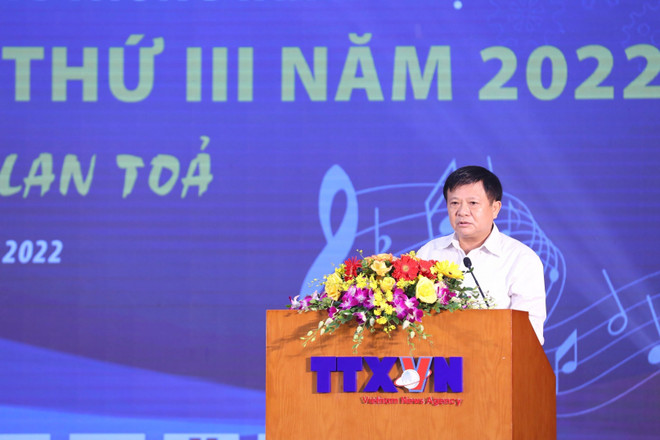 Một số cán bộ nhận quyết định nghỉ hưu từ ngày 1/11/2022 ảnh 1