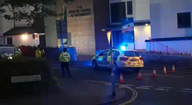 Anh bắt đối tượng đánh bom giả gần trung tâm truyền thông Hội nghị G7 ảnh 1