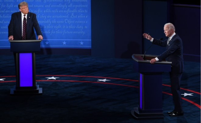 Bầu cử Mỹ 2020: Màn "so găng nảy lửa" giữa hai ứng cử viên tổng thống ảnh 1