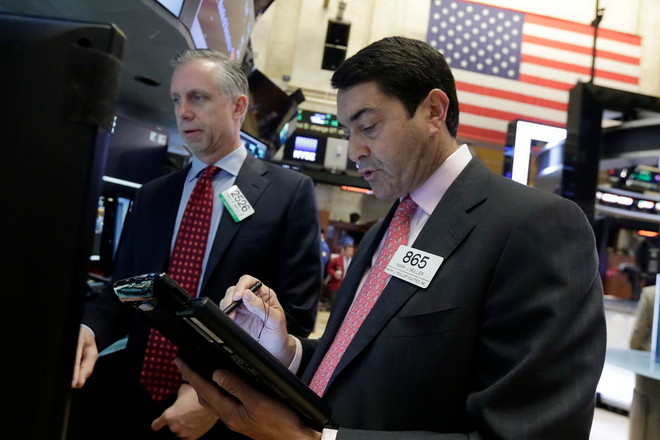 Chứng khoán Âu-Mỹ đồng loạt tăng trước tin Fed giữ nguyên lãi suất ảnh 1