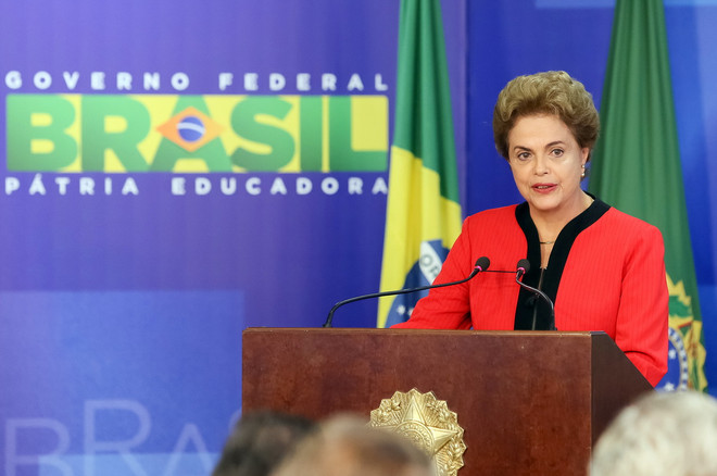 Tổng thống Brazil Rousseff khẳng định không bao giờ từ chức ảnh 1