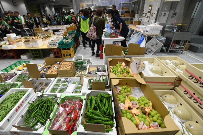 Nhật Bản có thể cấm các cửa hàng cung cấp túi nylon miễn phí ảnh 1