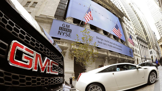 Xe ôtô gắn logo của General Motors. (Ảnh minh họa: AFP) GM thông báo lợi nhuận tăng, Uber thua lỗ nặng do dịch COVID-19 ảnh 1