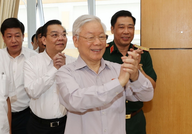 [Photo] Tổng Bí thư, Chủ tịch nước tiếp xúc cử tri thành phố Hà Nội ảnh 4