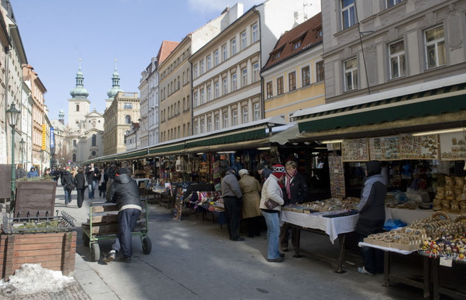 Kinh tế Séc dự kiến tăng trưởng 2,1% trong năm nay ảnh 1