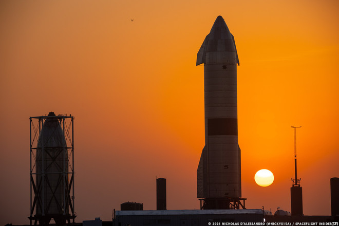 SpaceX thử nghiệm hạ cánh thành công tàu vũ trụ con thoi Starship ảnh 1