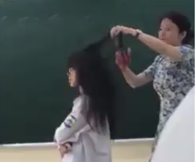 Vĩnh Phúc: Thông tin về vụ việc giáo viên cắt tóc học sinh trên lớp ảnh 1